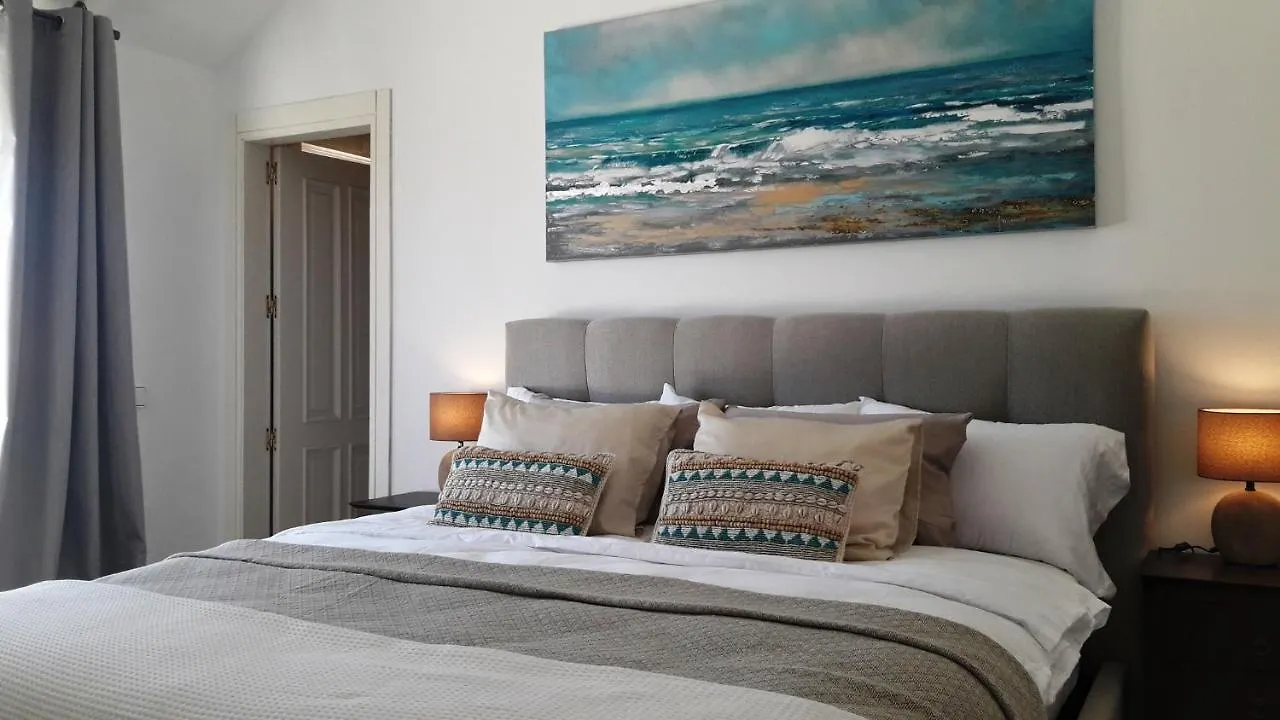 Apartment 3 Bedroom Penthouse In Sotogrande Puerto Deportivo