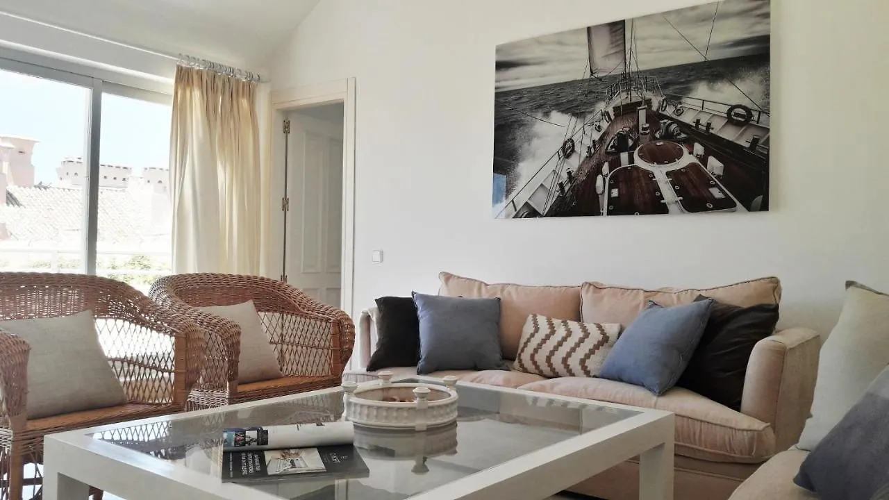 3 Bedroom Penthouse In Sotogrande Puerto Deportivo 0*,